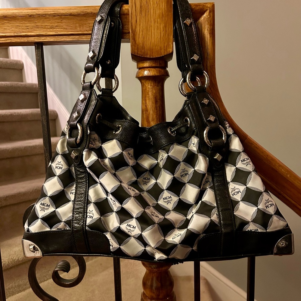 MCM Black and White Checkered Shoulder Bag - Picture 2 of 15
